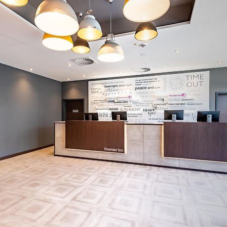 Premier Inn Muenchen City Zentrum Exterior foto