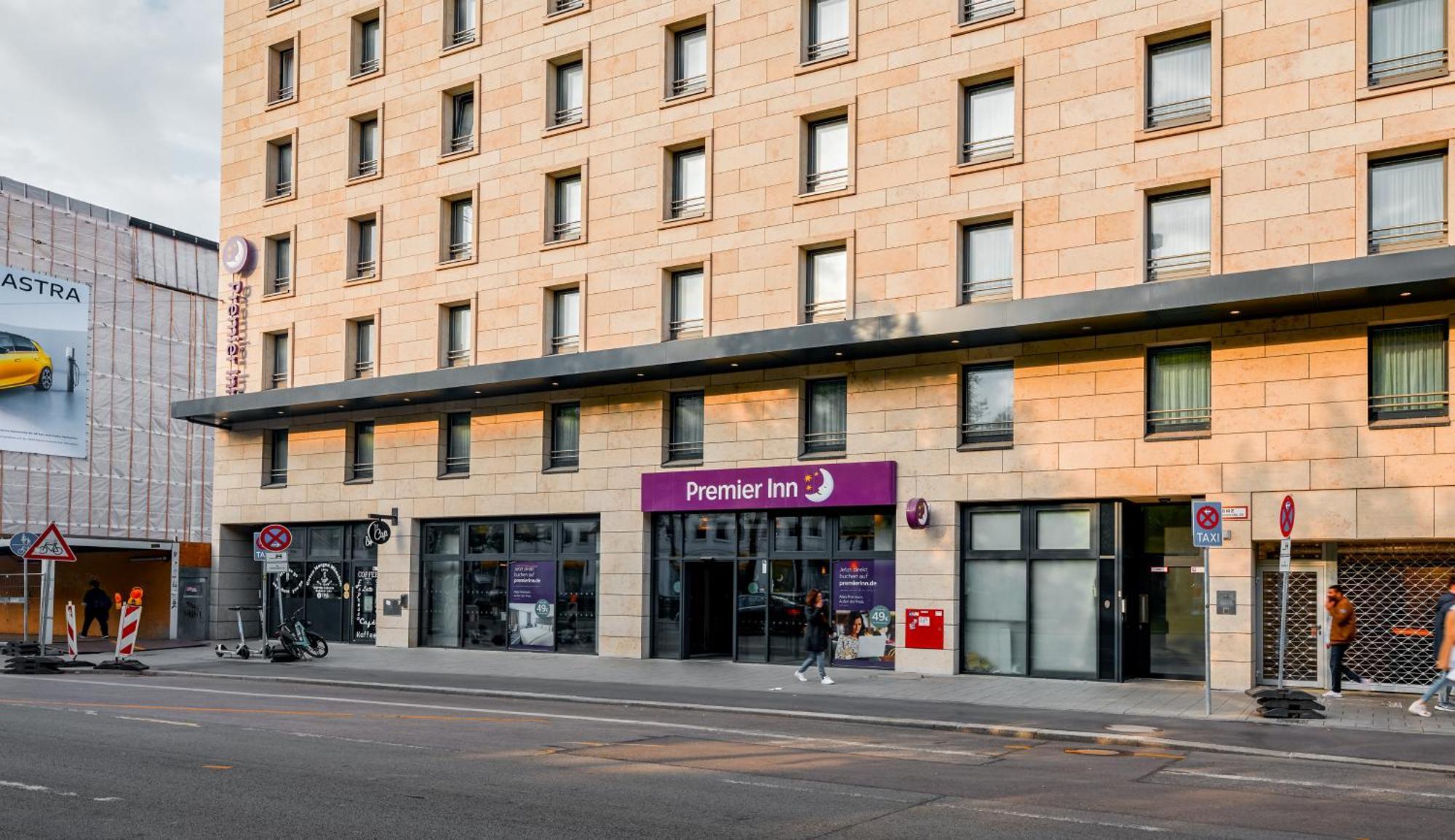 Premier Inn Muenchen City Zentrum Exterior foto